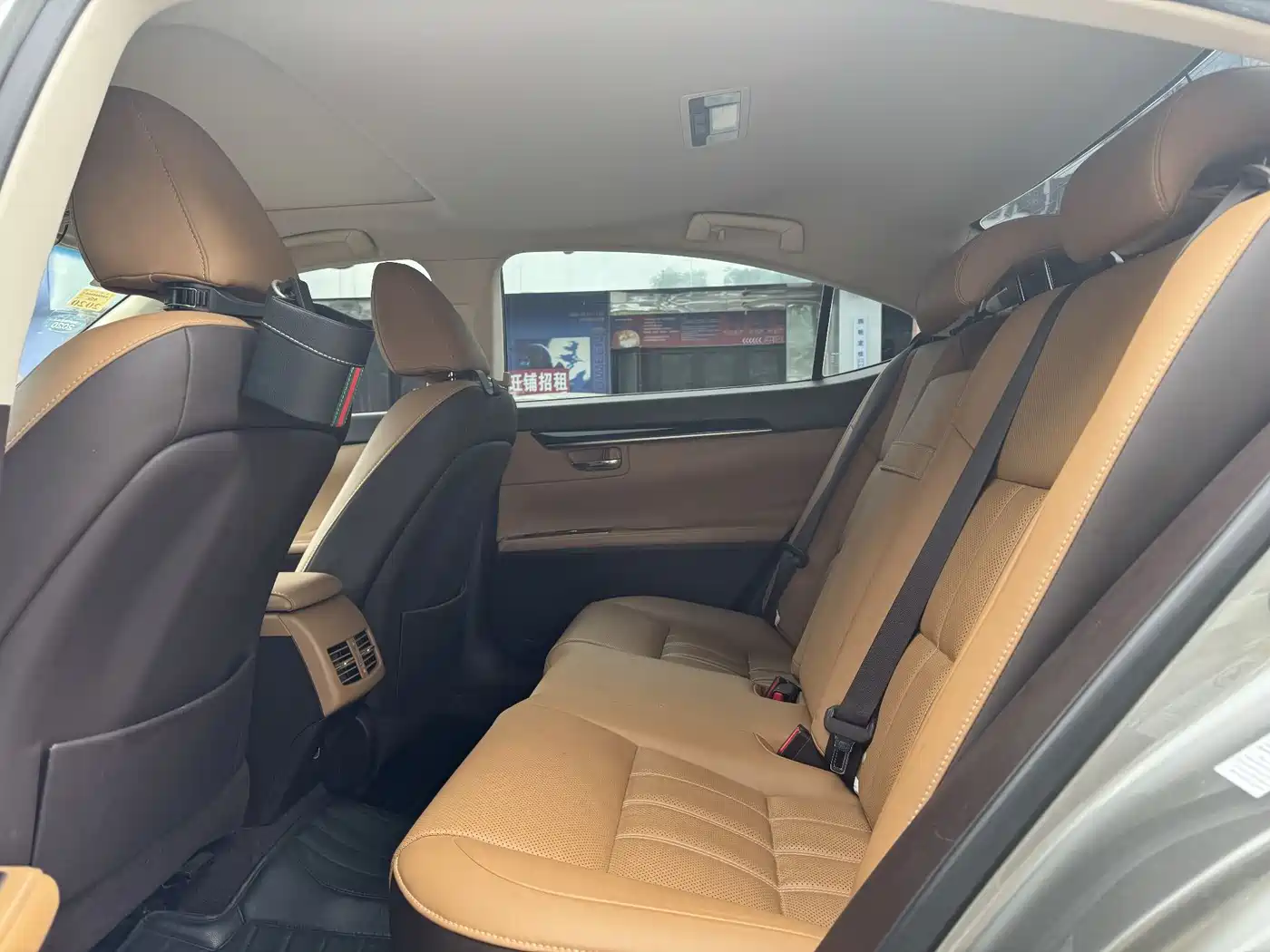 Lexus ES 2015 200 Elite Edition фото 10