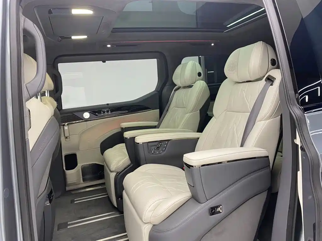 ZEEKR EXTREME KRYPTON 009