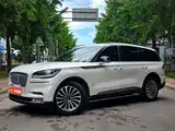 Фото 1 - Lincoln Aviator
