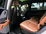 Фото 11 - Lincoln Aviator