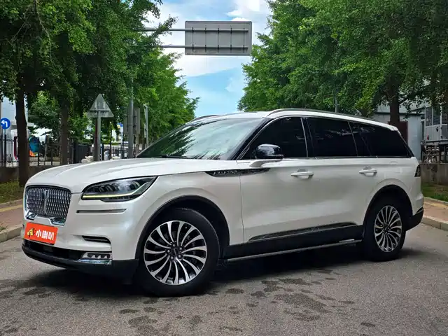  Lincoln Aviator 2023 3.0T V6 AWD Elegance Cruise Edition 7-Seater