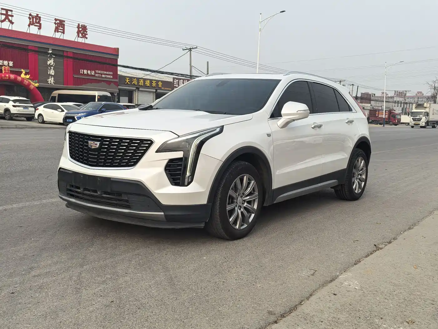 Cadillac XT4 2020 Facelift 28T 2WD Leading