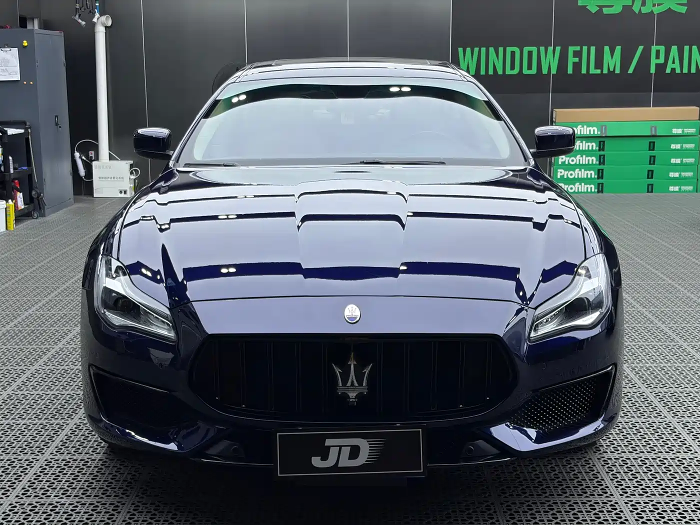 Фото 5 - Maserati Quattroporte