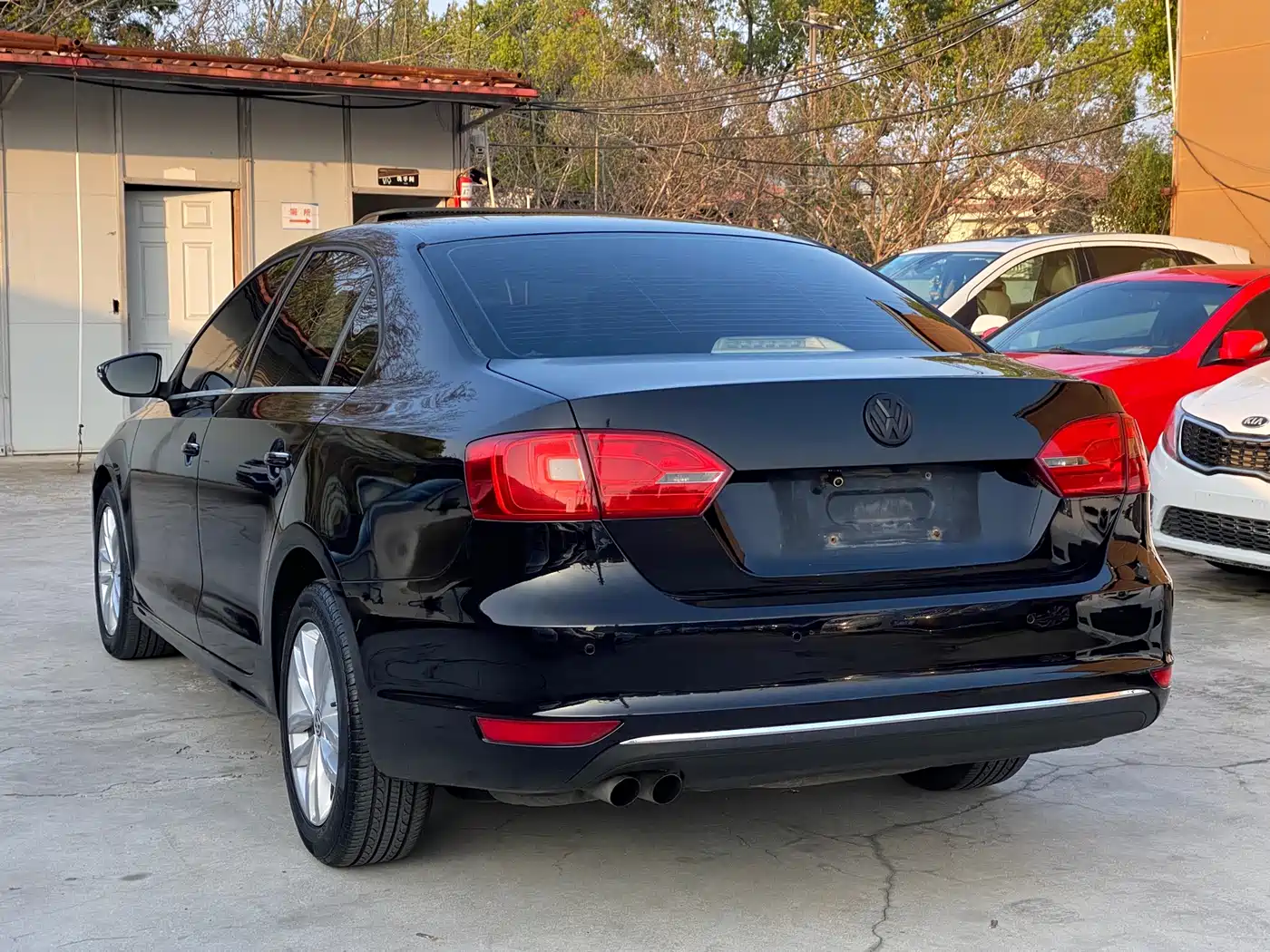 Volkswagen Sagitar 2012 1.4TSI Manual Luxury фото 16