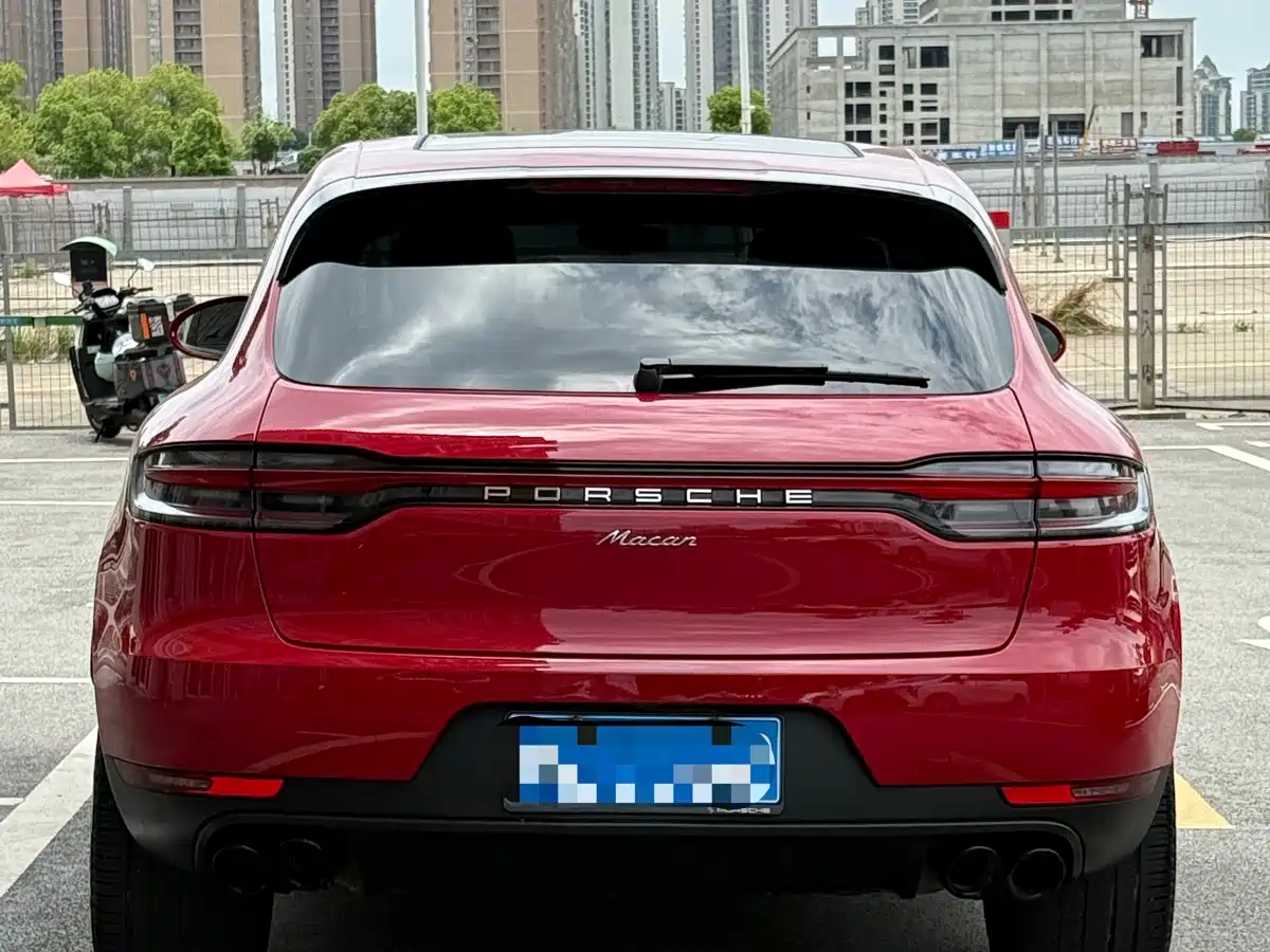 Porsche Macan 2018 Macan 2.0T фото 8