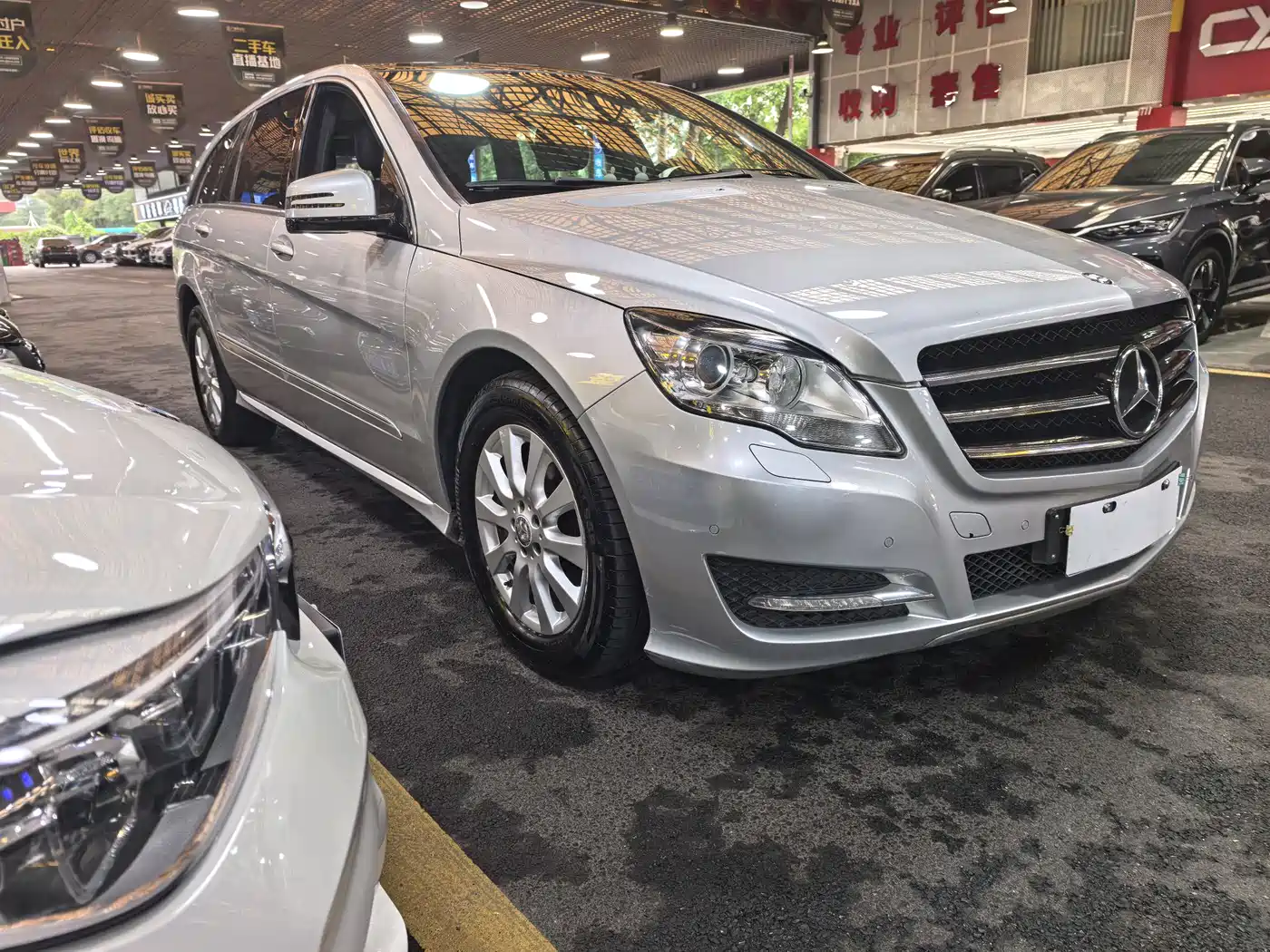 Mercedes-Benz R-Class 2014 R 320 4MATIC Business