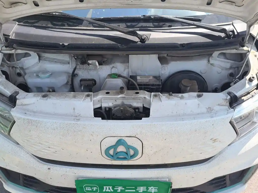 Changan Kuayue Kuayue Star V7 EV 2024 2024 Model 251km Hatchback Luxury 9-seater