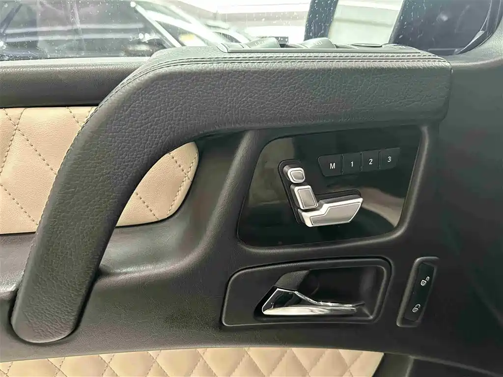 Mercedes-Benz G-Class 2017 Model G 350 d фото 5