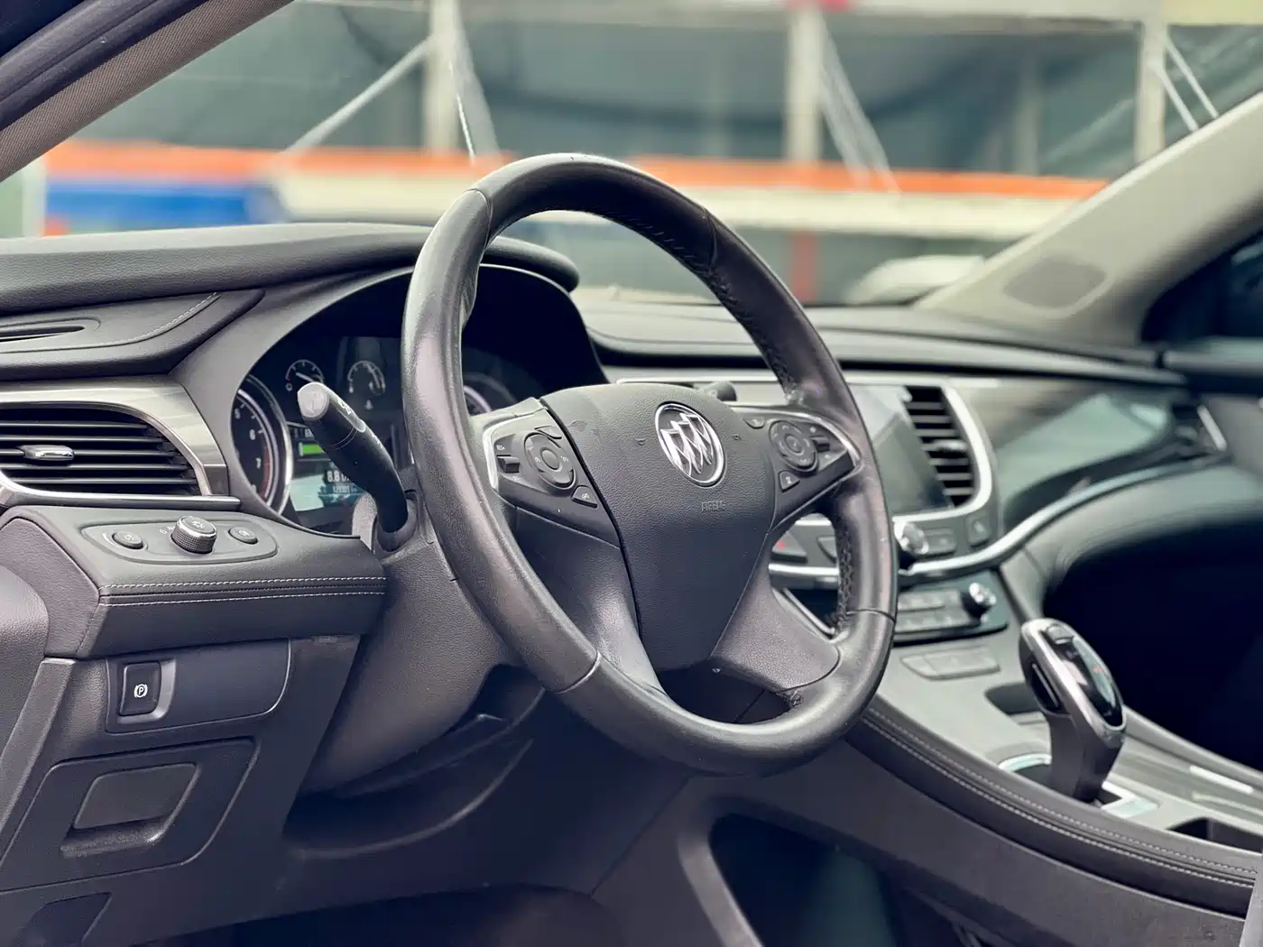 Buick LaCrosse 2018 Model 20T Elite Edition фото 8