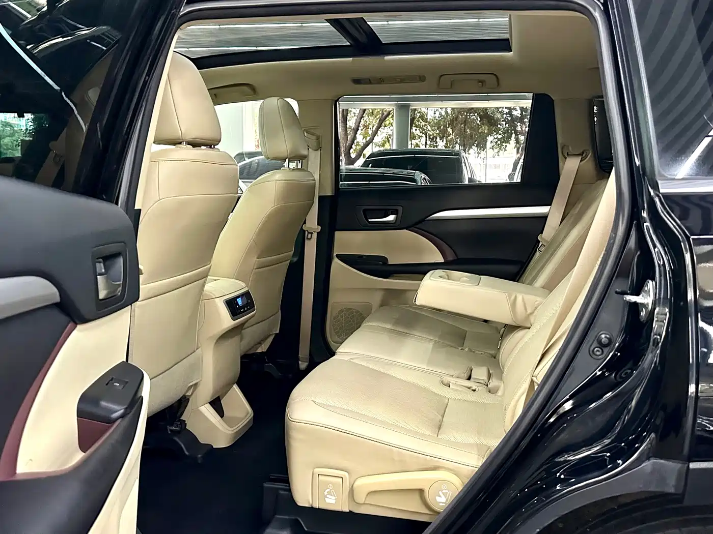 Toyota Highlander 2017 2.0T 4WD Premium 7-Seater фото 25