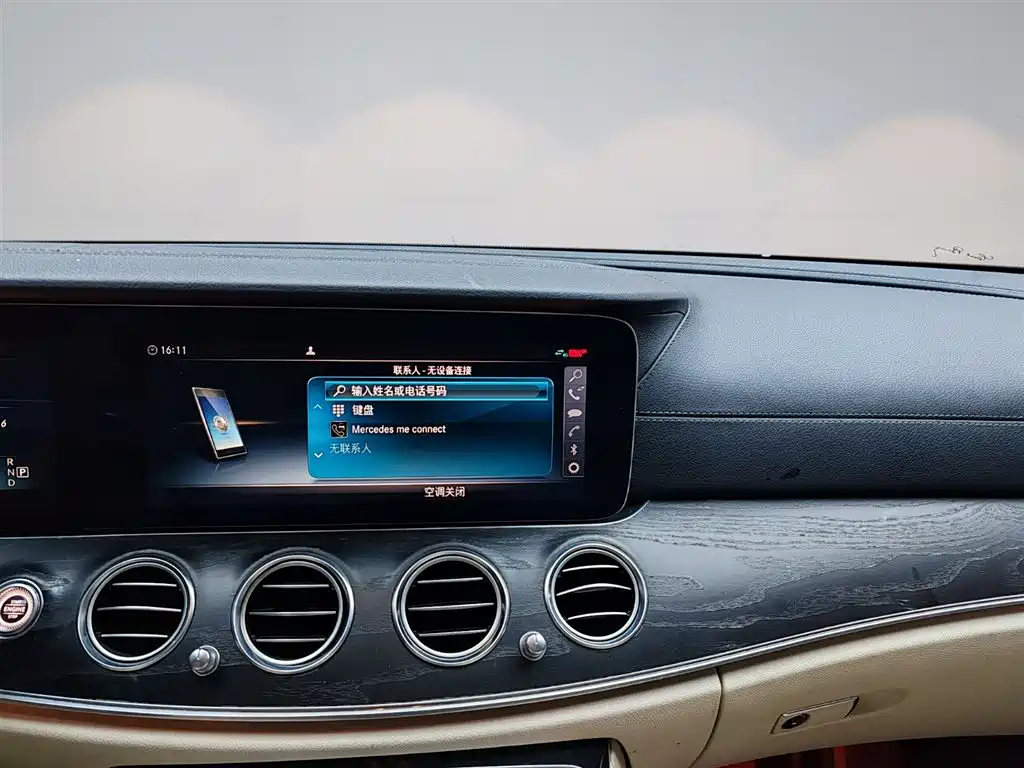 Mercedes-Benz E-Class 2017 E 300 L Sport Fashion фото 16