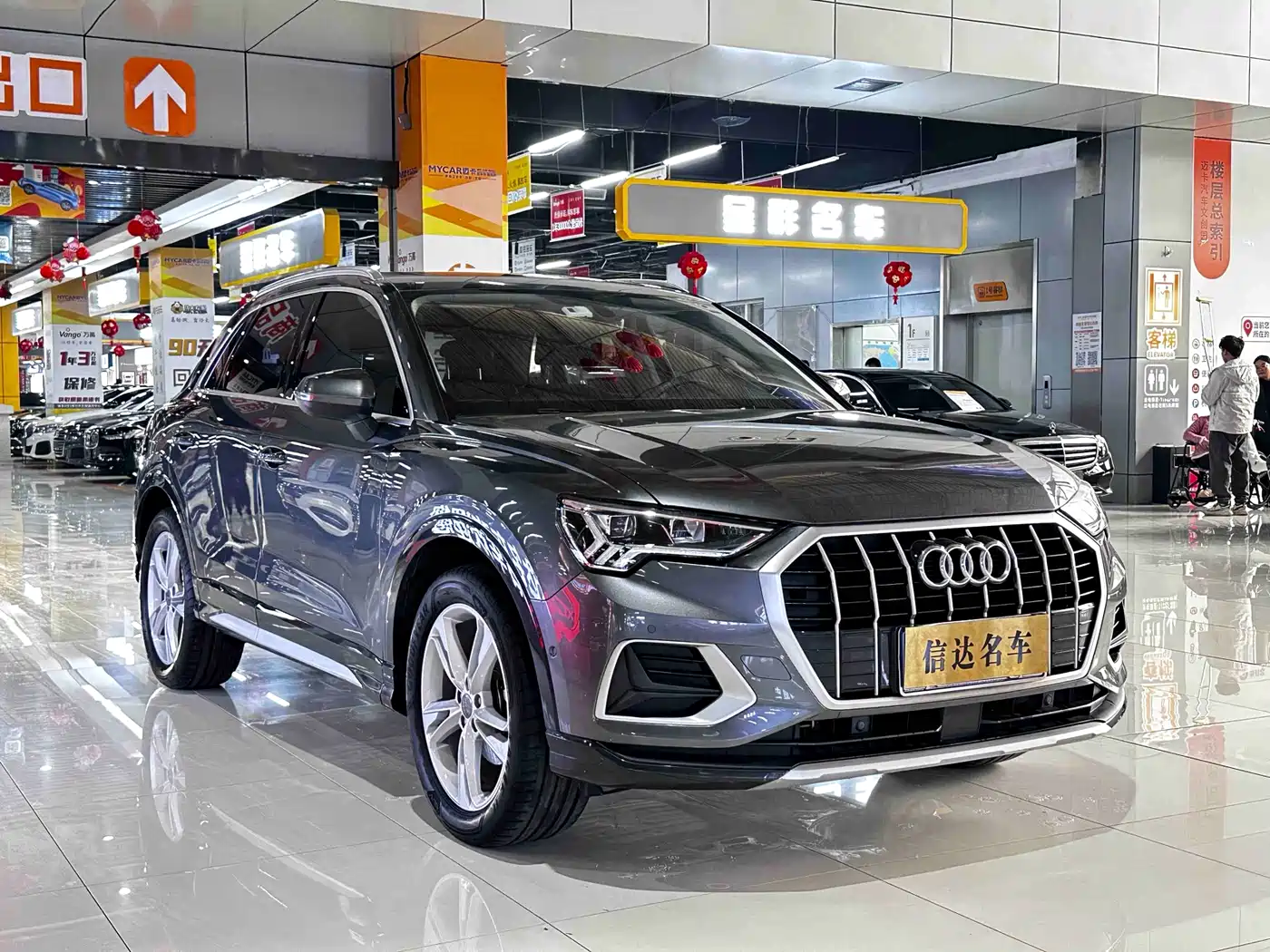 Audi Q3 2021 35 TFSI Fashion Elegance фото 3