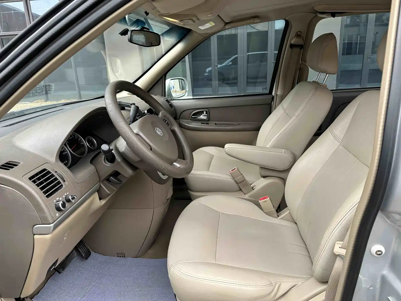 Buick GL8 2014 2.4L Classic Edition фото 9