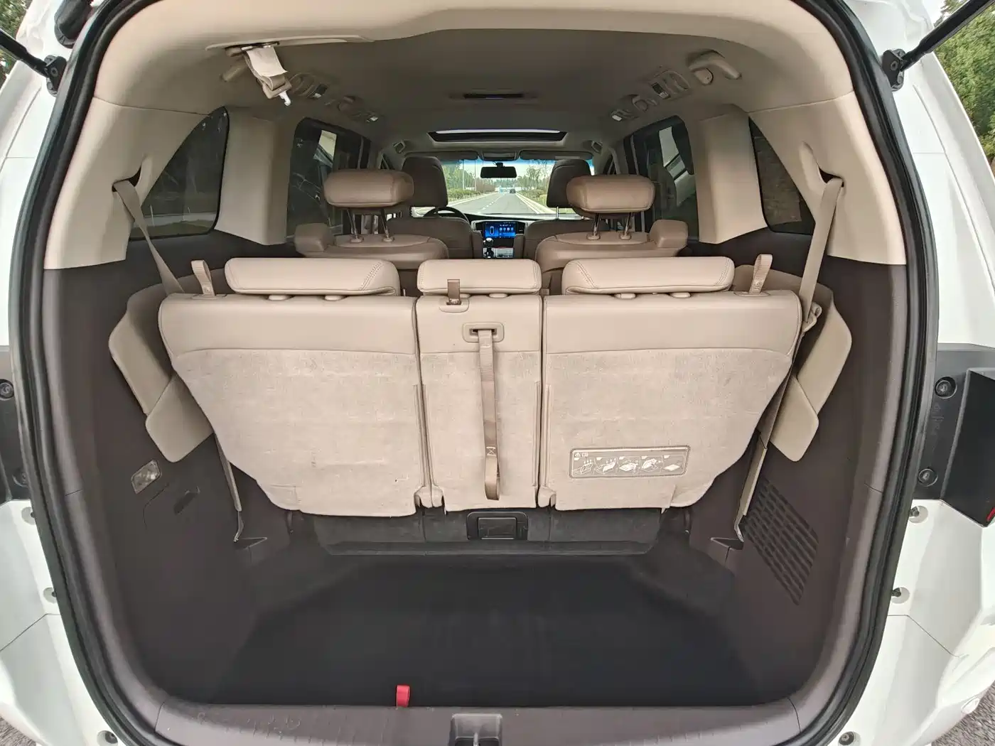 Honda Odyssey 2015 Facelift 2.4L Luxury Edition фото 14