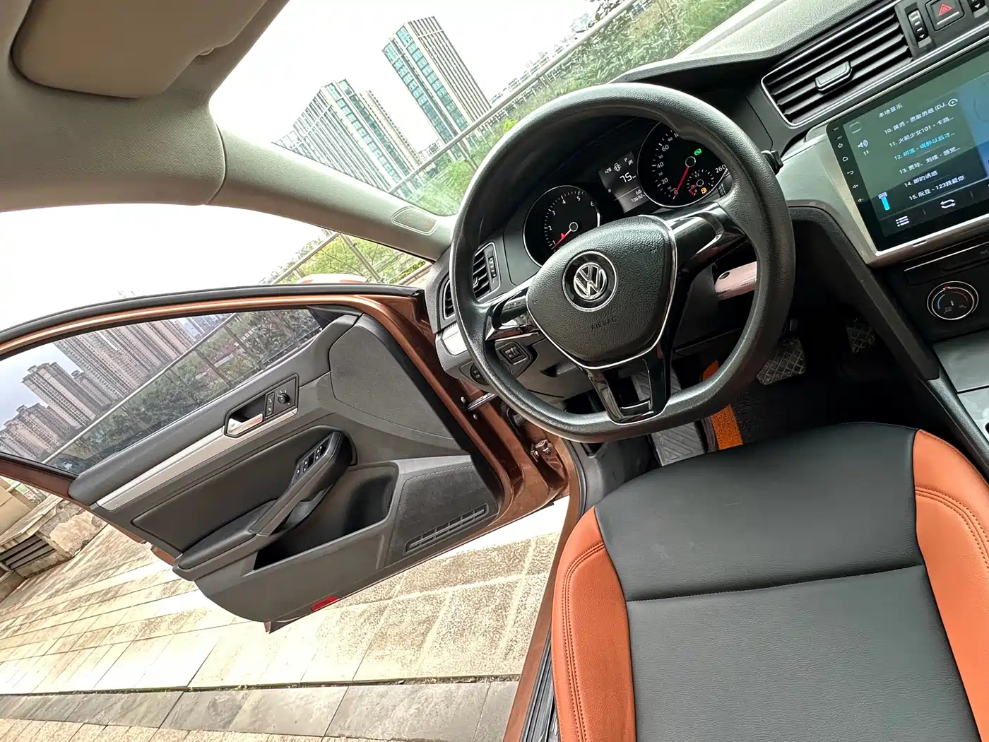Volkswagen Lamando 2017 230TSI DSG Trend Edition фото 20