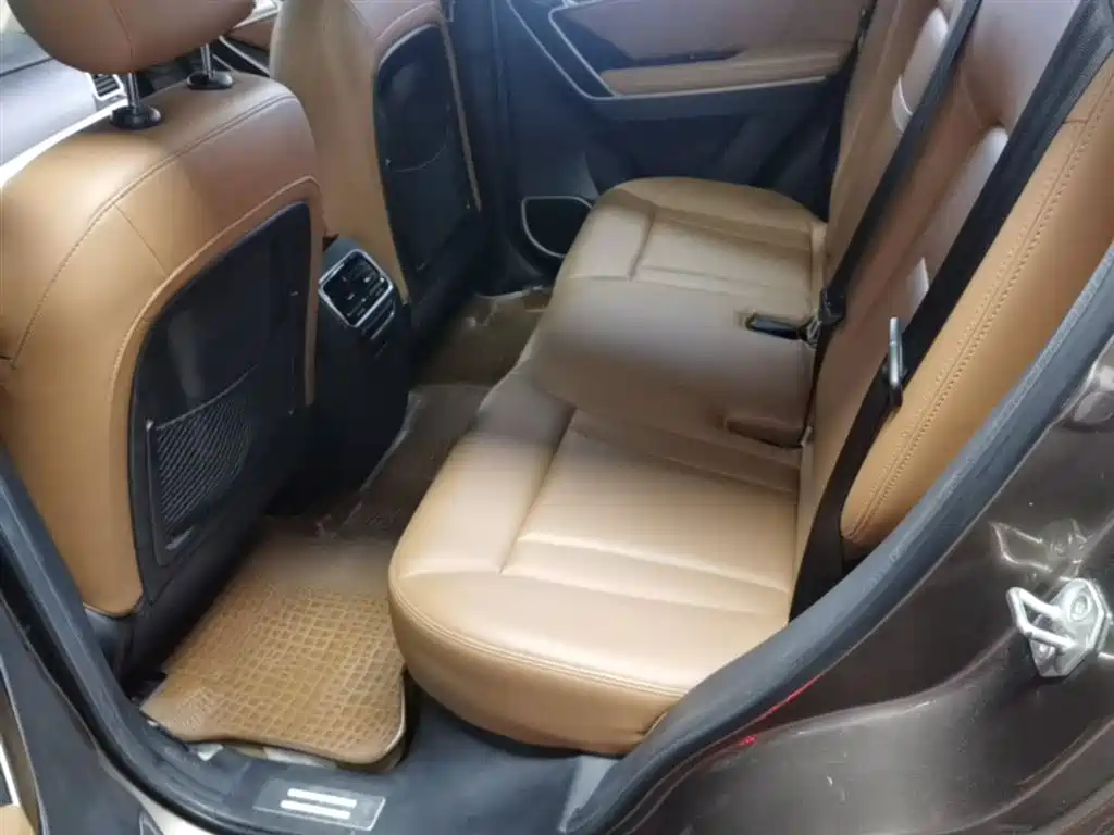 Haval H6 Coupe 2016 Blue Label 1.5T Automatic 2WD Urban фото 17