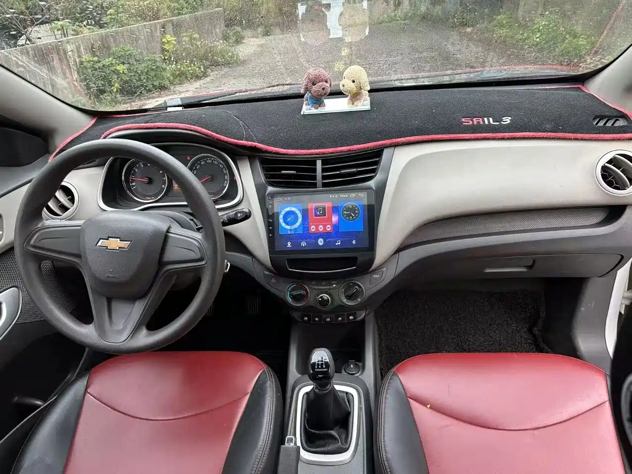 Chevrolet Sail 2015 Sail 3 1.5L Manual Ideal Sunroof Edition фото 3