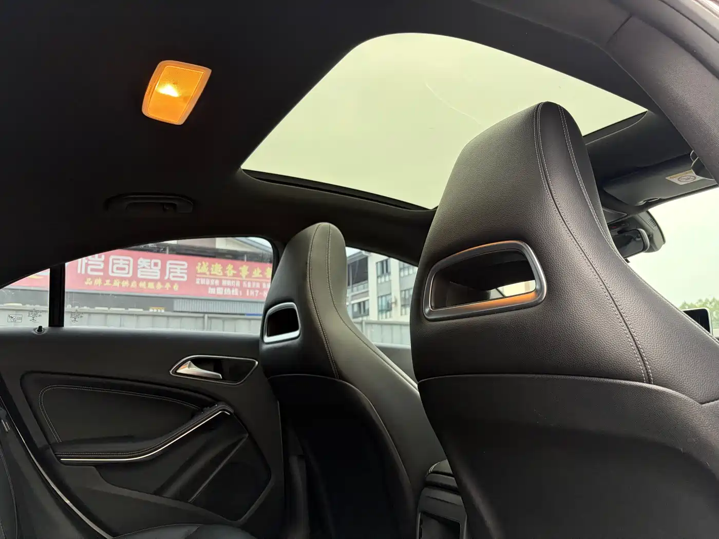 Mercedes-Benz CLA (Import) 2016 CLA 200 Fashion фото 12