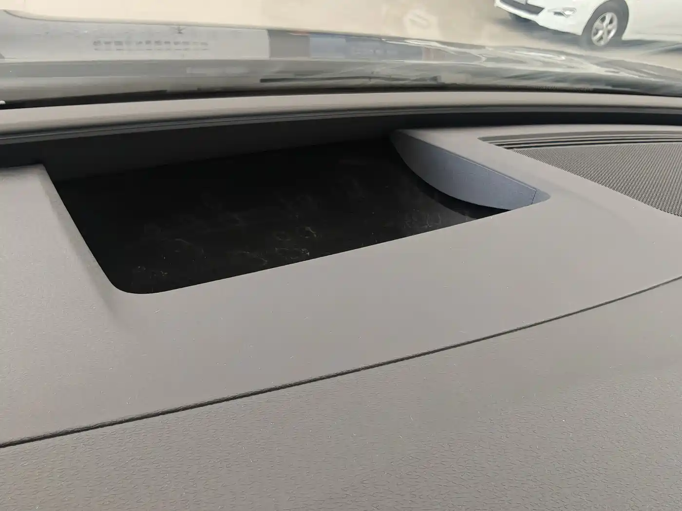 VOLKSWAGEN ID.7 VIZZION