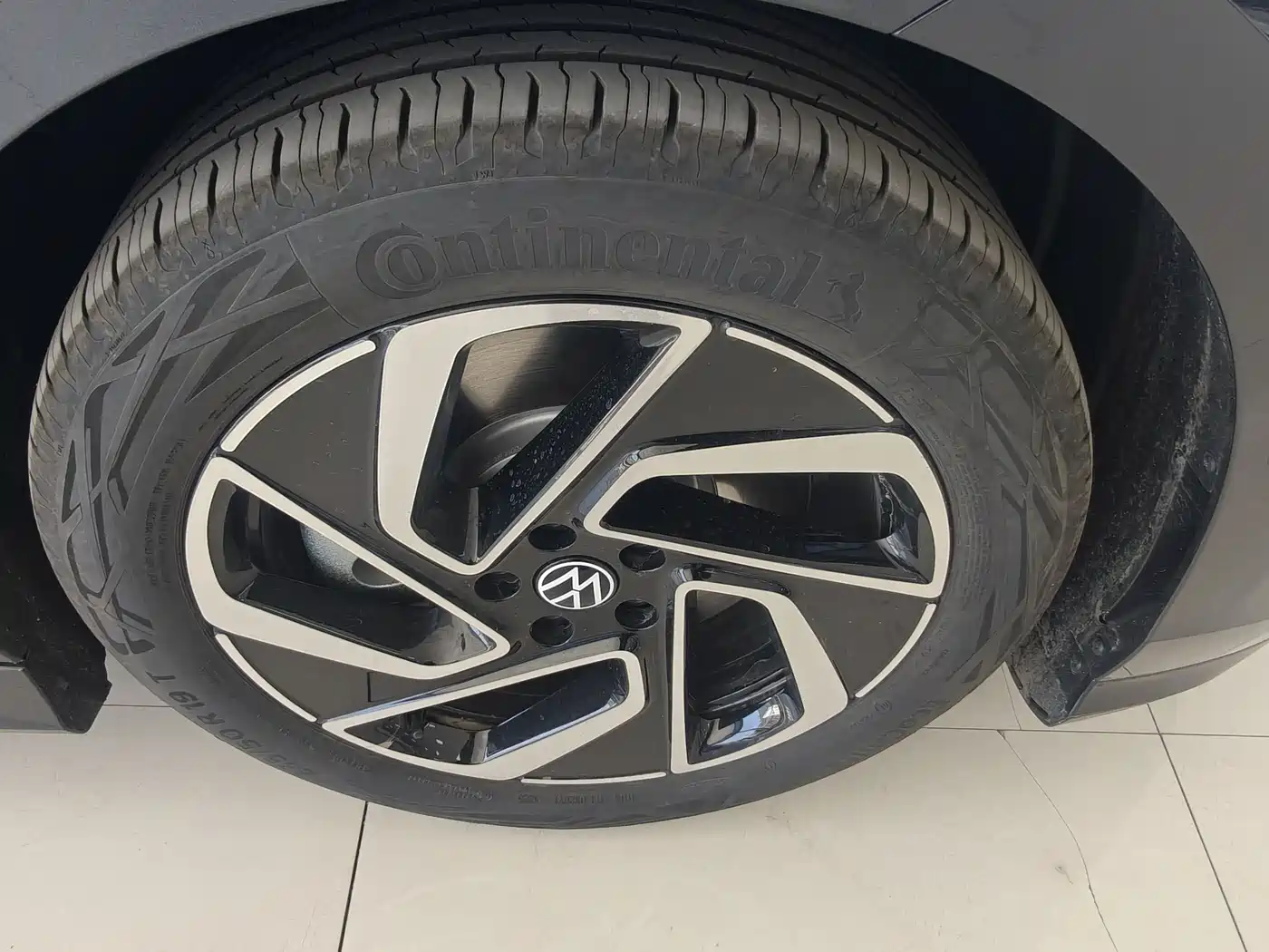 VOLKSWAGEN ID.7 VIZZION