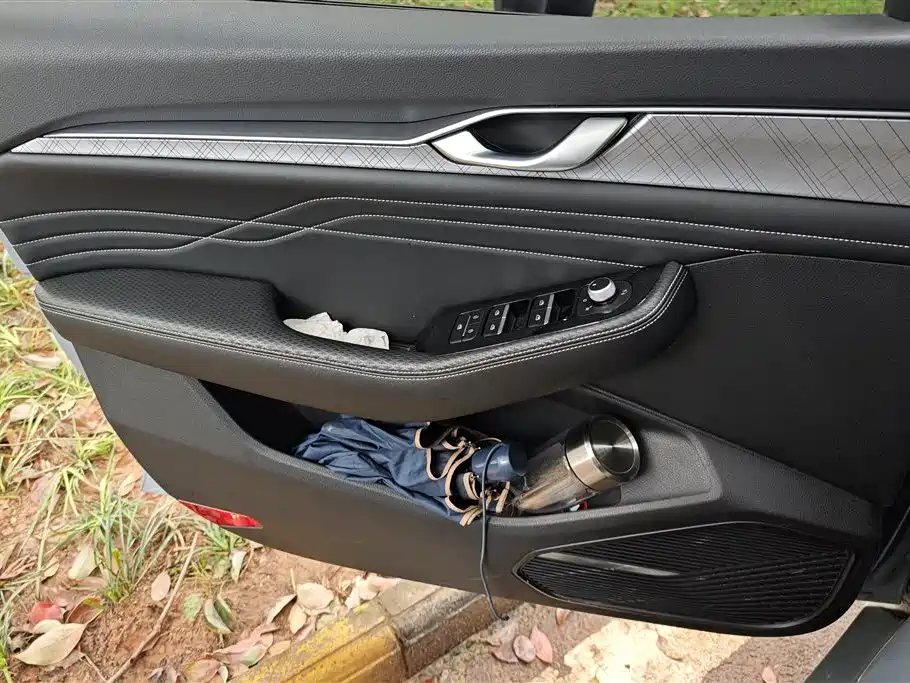 GEELY AUTOMOBILE XINGRUI