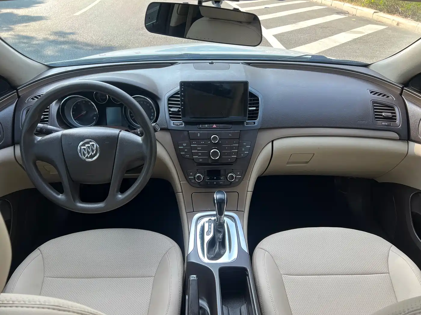 Buick Regal 2012 Model 2.0L Comfort фото 8