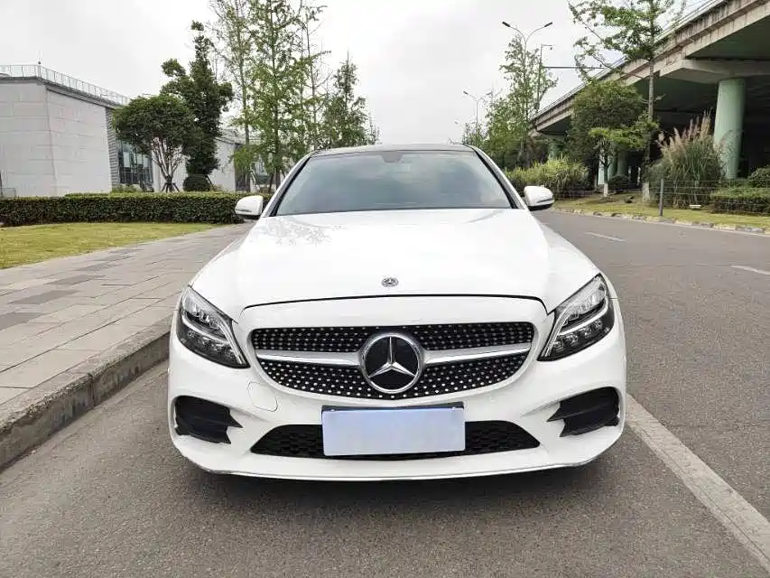 Mercedes-Benz C-Class 2019 Facelift C 260 L Sport фото 2