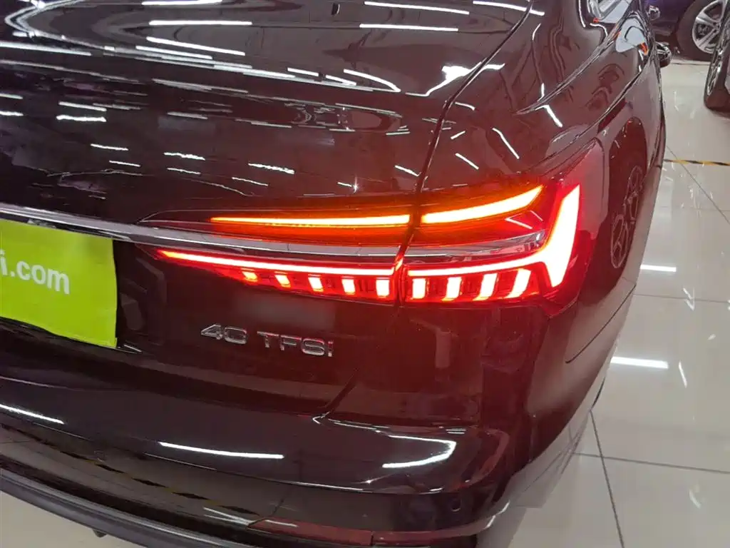 Audi A6L 2020 40 TFSI Luxury Dynamic фото 8