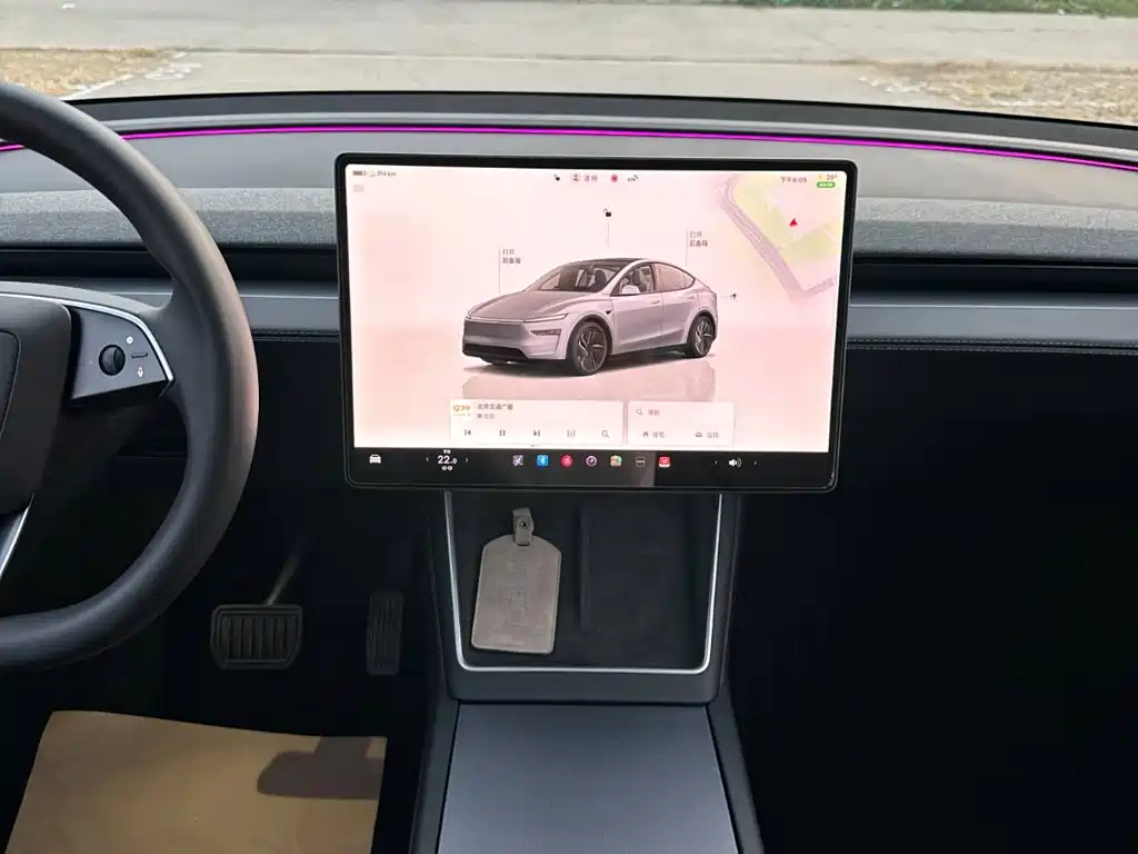 Фото 20 - Tesla Model Y