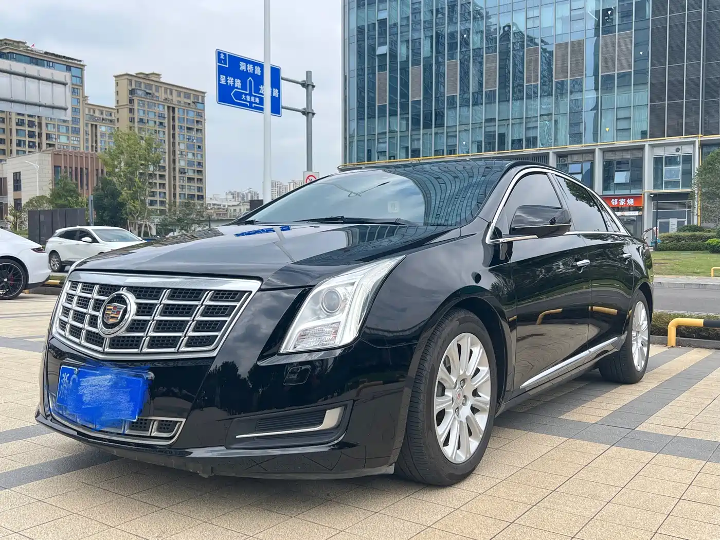 Cadillac XTS 2015 2014 28T Comfort