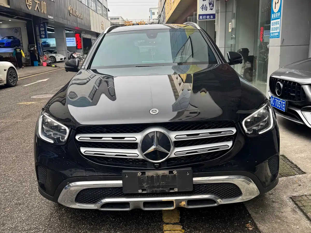 Mercedes-Benz GLC 2020 Facelift GLC 260 L 4MATIC Dynamic фото 2