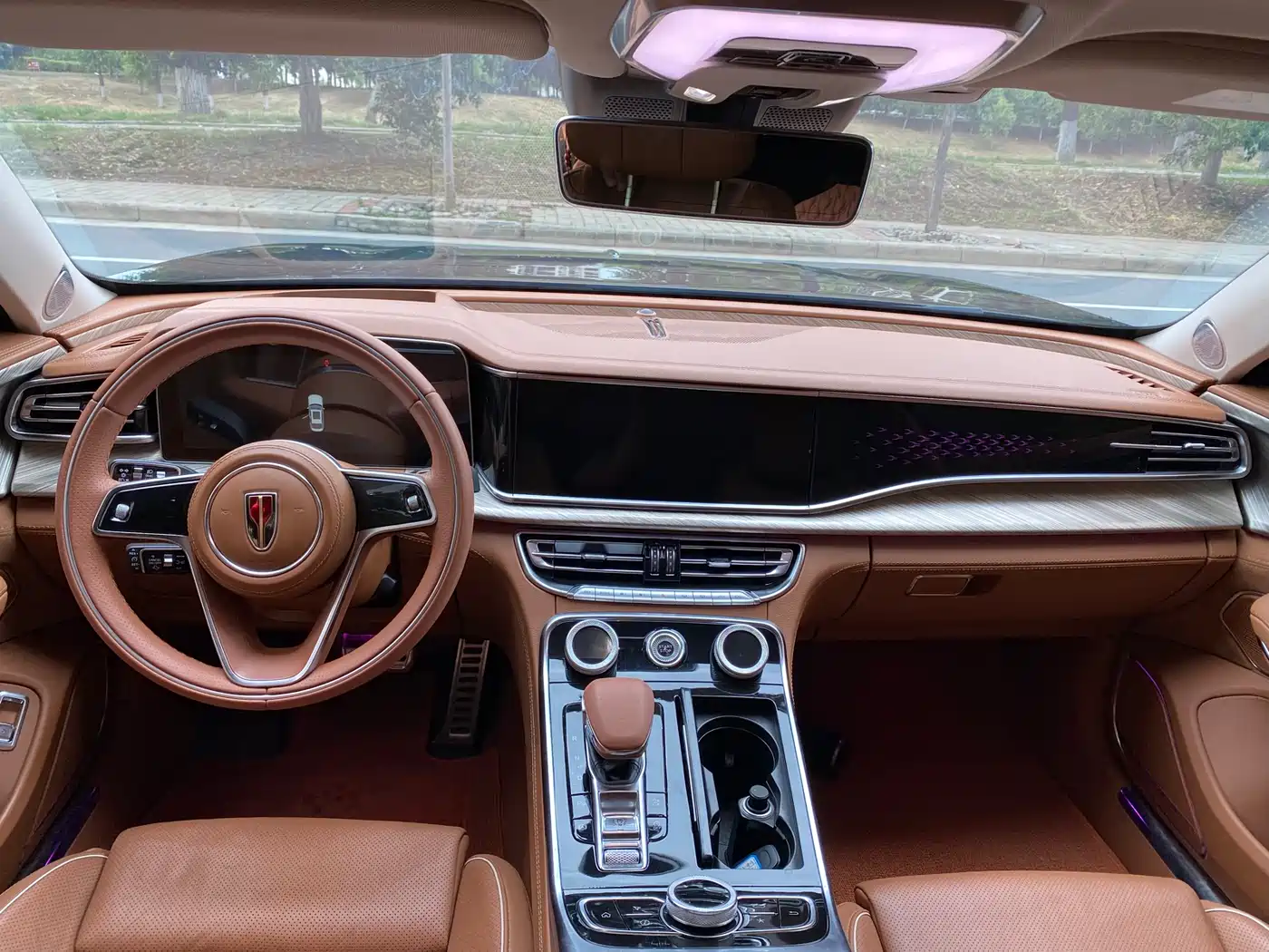 Hongqi H9 2020 2.0T Smart Connection Qi Chang Edition фото 5
