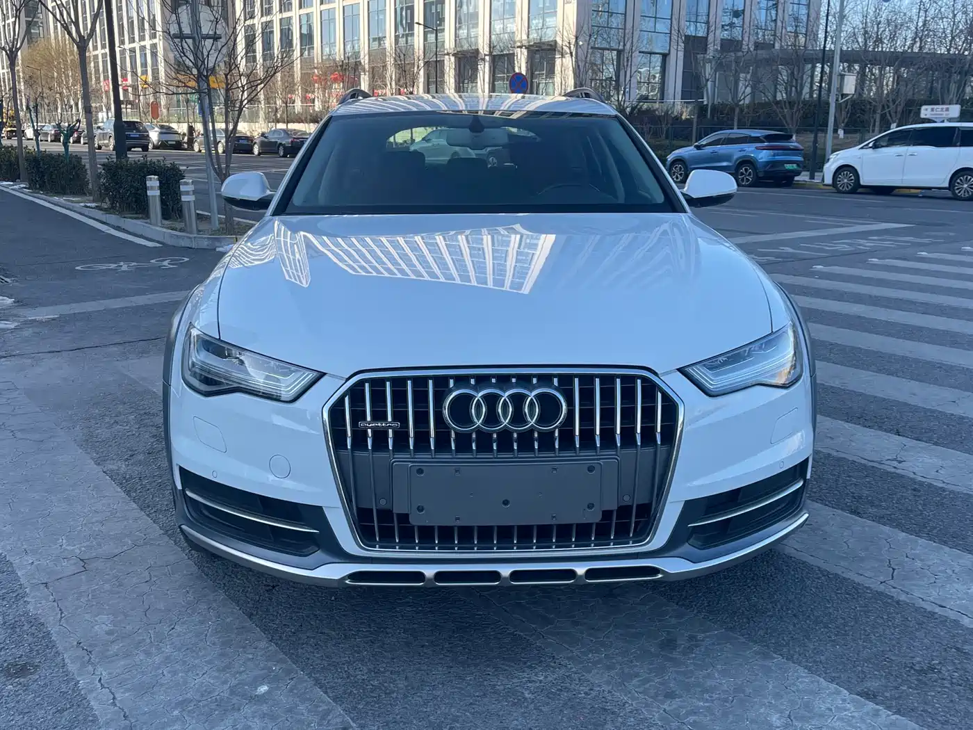 Audi A6 (Import) 2015 3.0T allroad quattro фото 5