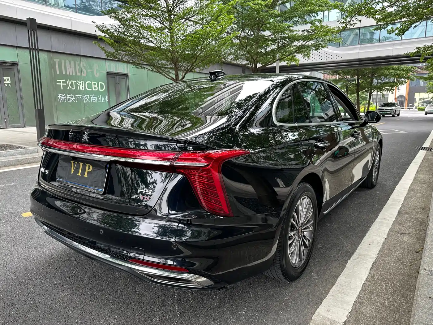 Hongqi H5 2023 1.5T DCT Smart Connect Flag Rhythm фото 14