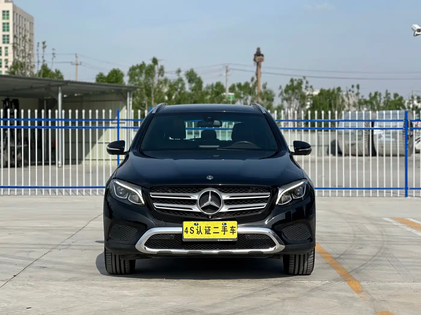 Mercedes-Benz GLC 2018 Facelift GLC 200 4MATIC фото 2