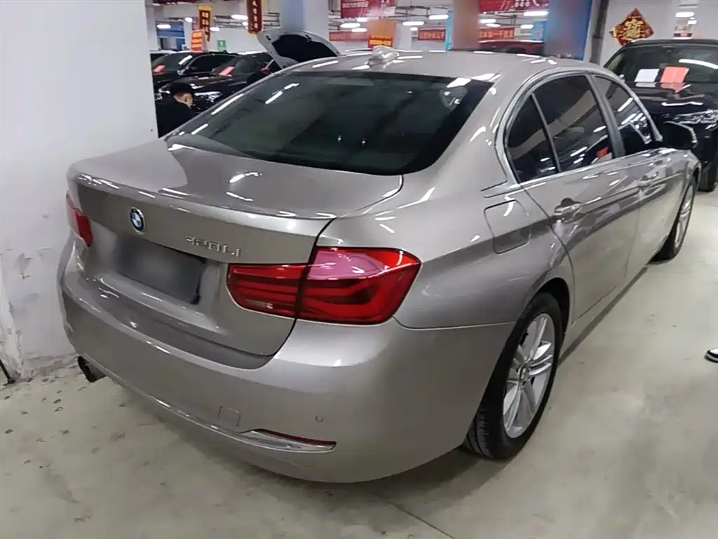 BMW 3 Series 2017 320Li Fashion фото 7