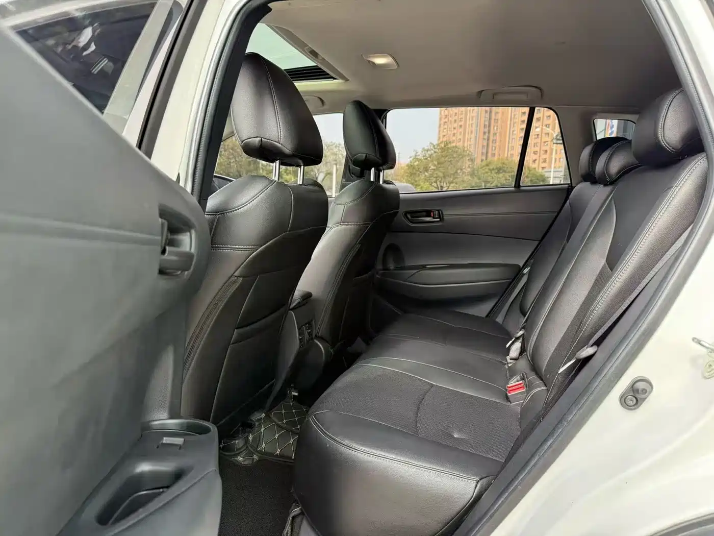 Toyota Corolla Cross 2022 2.0L Elite Edition фото 7