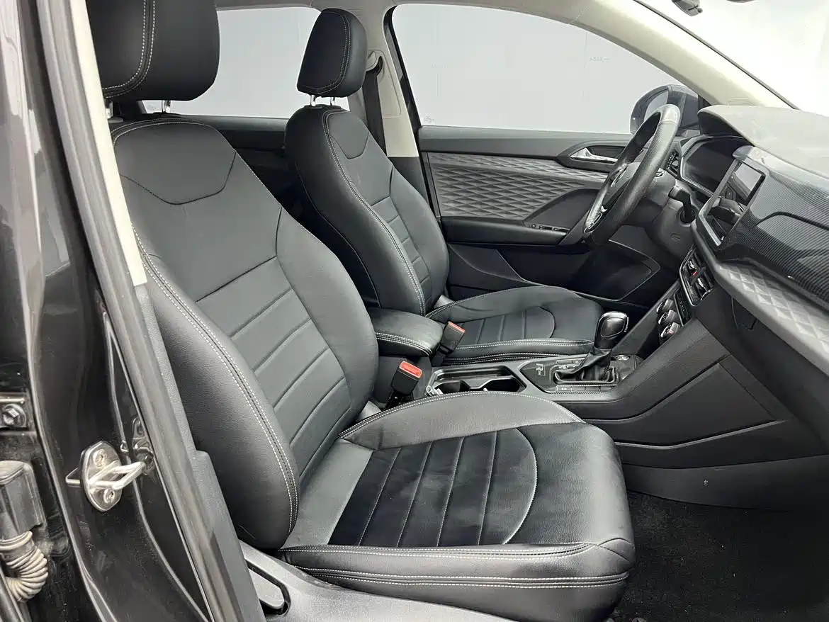 Volkswagen Tharu 2022 280TSI 2WD Trend фото 8