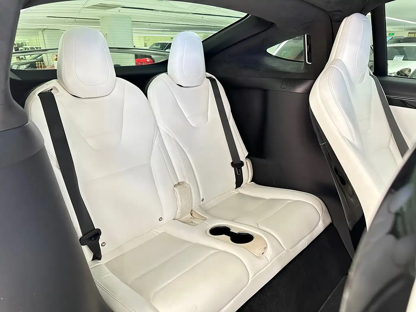 Фото 17 - Tesla Model X
