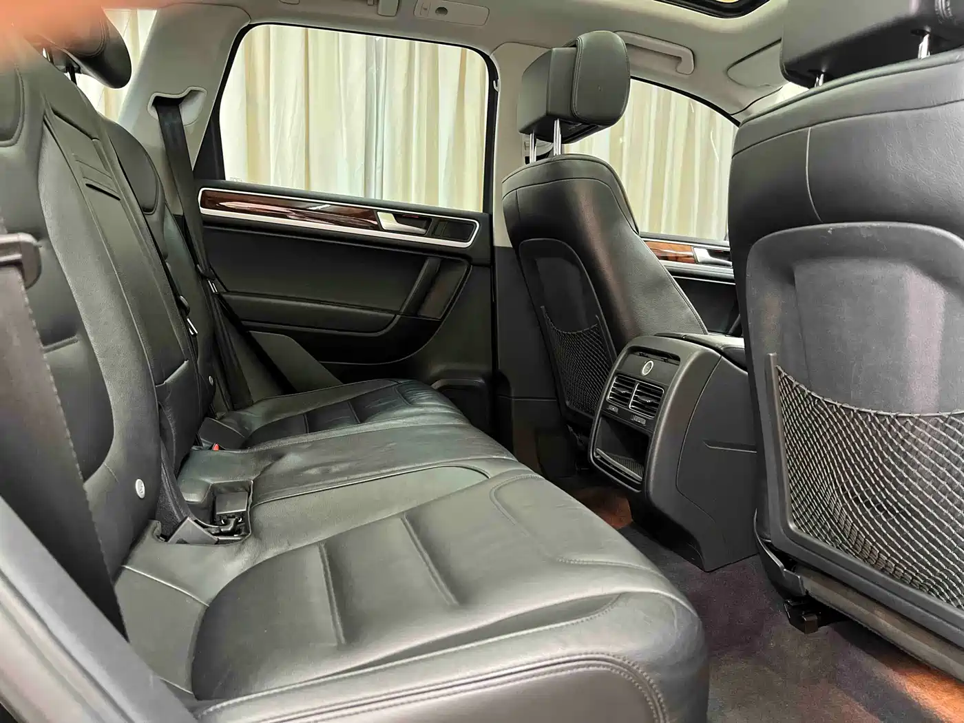 Volkswagen Touareg 2011 3.0TSI Comfort фото 21