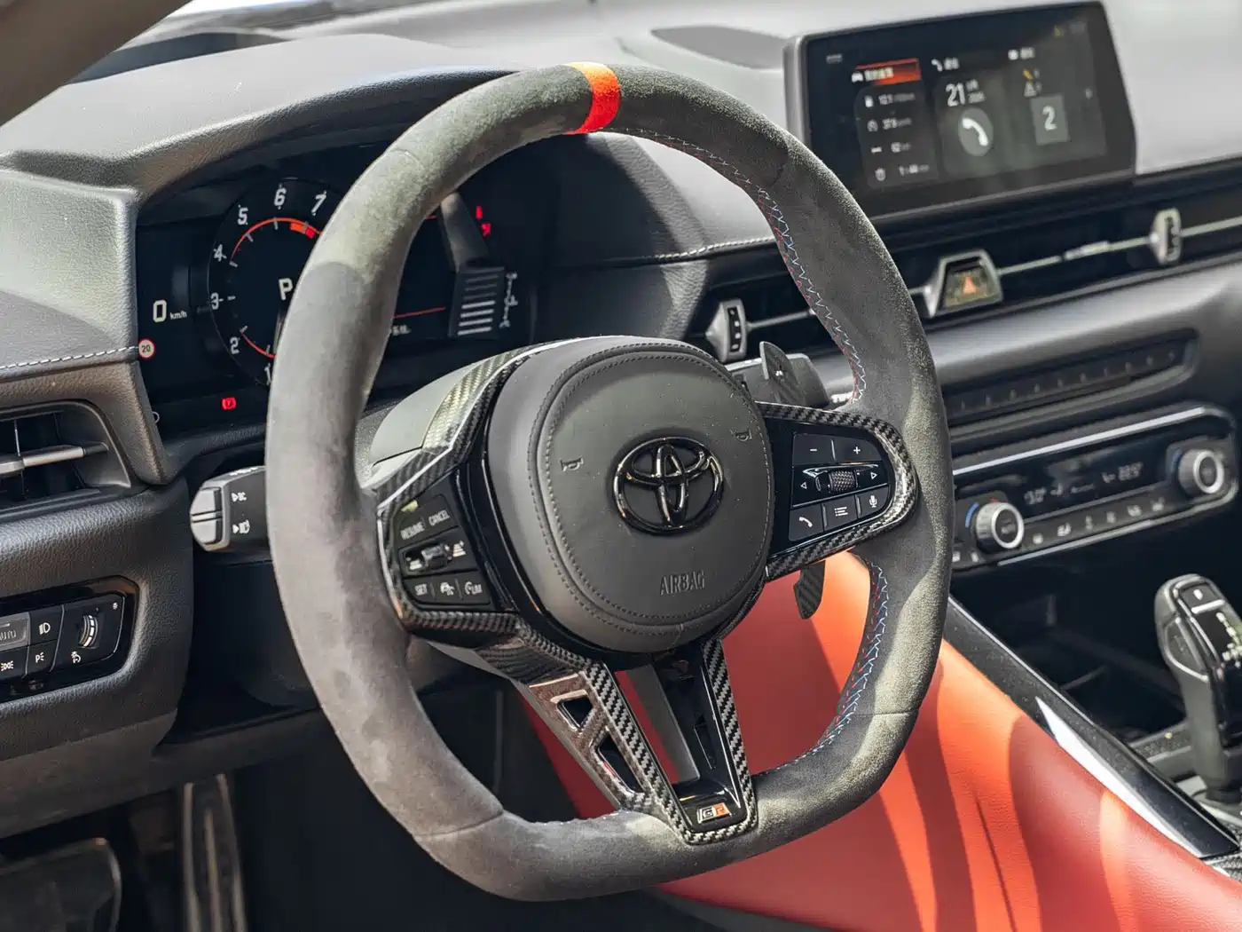 Photo 7 - Toyota Supra