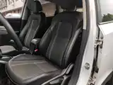 Photo 11 - Chevrolet Trax