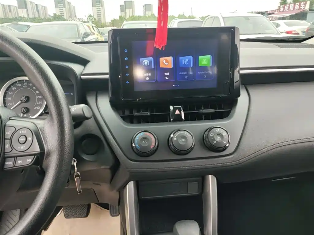 Toyota Corolla Cross 2022 2.0L Pioneer Edition фото 13