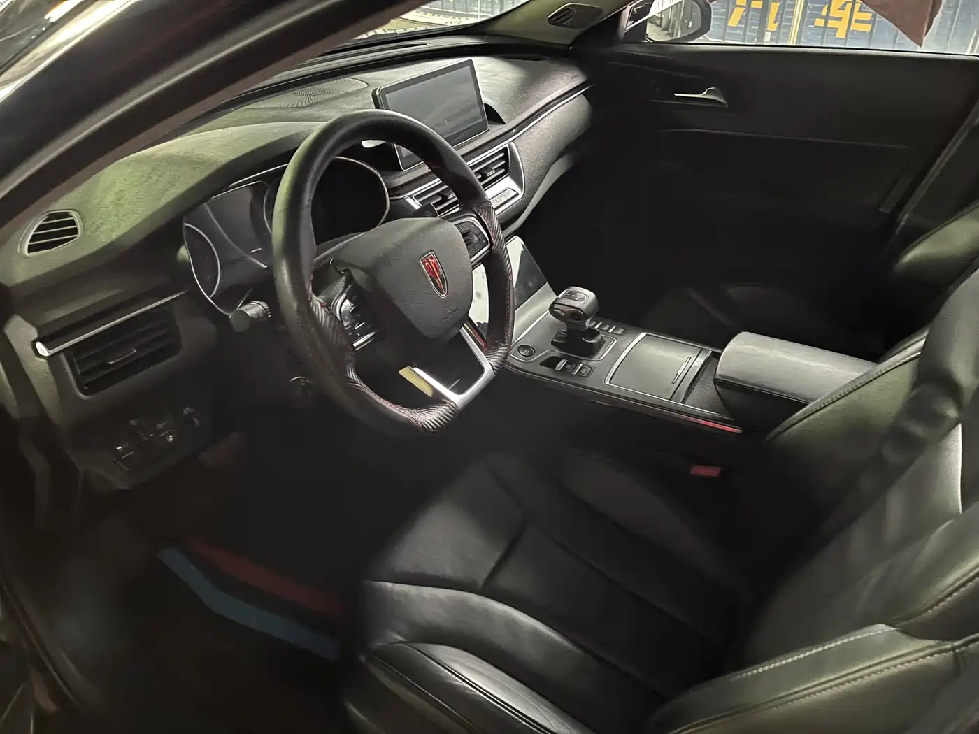 Hongqi H5 2020 1.8T Automatic Smart Connection Qi Rhythm Edition фото 4