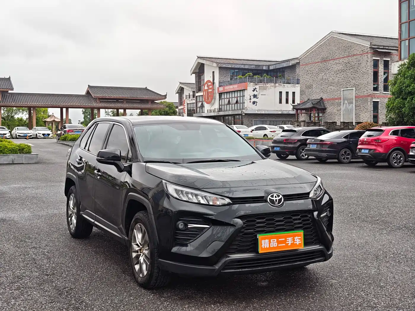 Toyota Wildlander 2024 2.0L CVT FWD Leading Edition фото 4