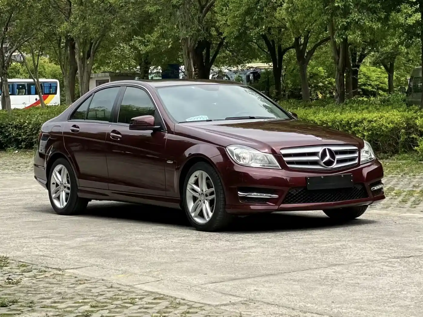 Mercedes-Benz C-Class 2013 C 180 Classic Grand Edition фото 2
