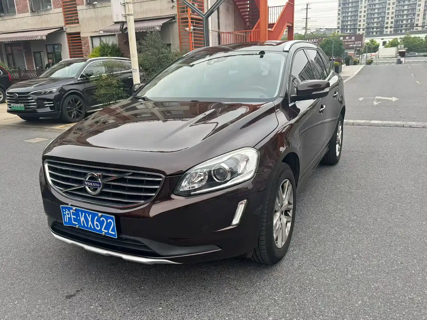 Photo 2 - Volvo XC60