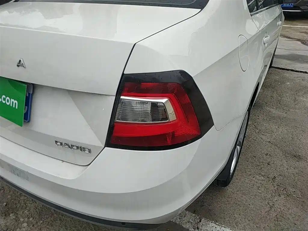 Škoda Rapid 2019 1.5L Automatic Comfort China V фото 8