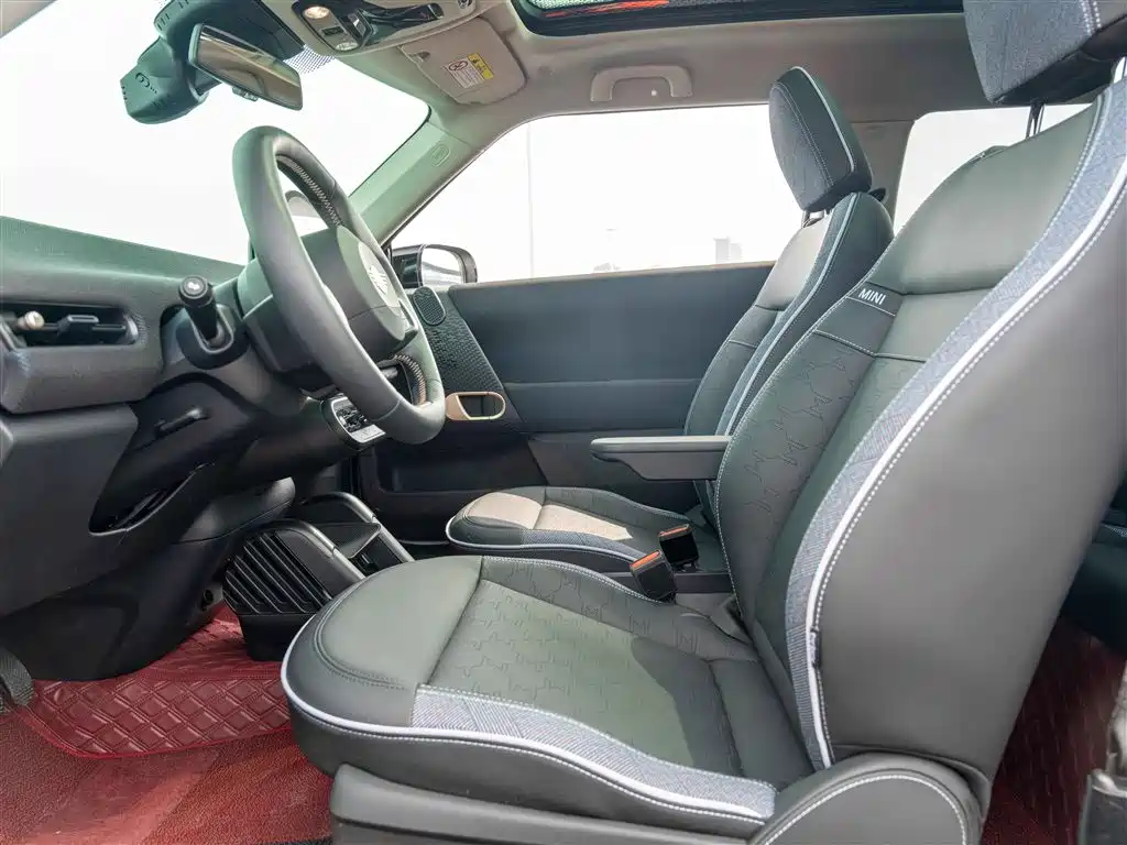 MINI ELECTRIC  COOPER