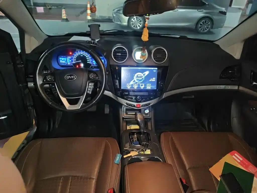 BYD S7 2015 2015 2.0T Upgrade Automatic Premium